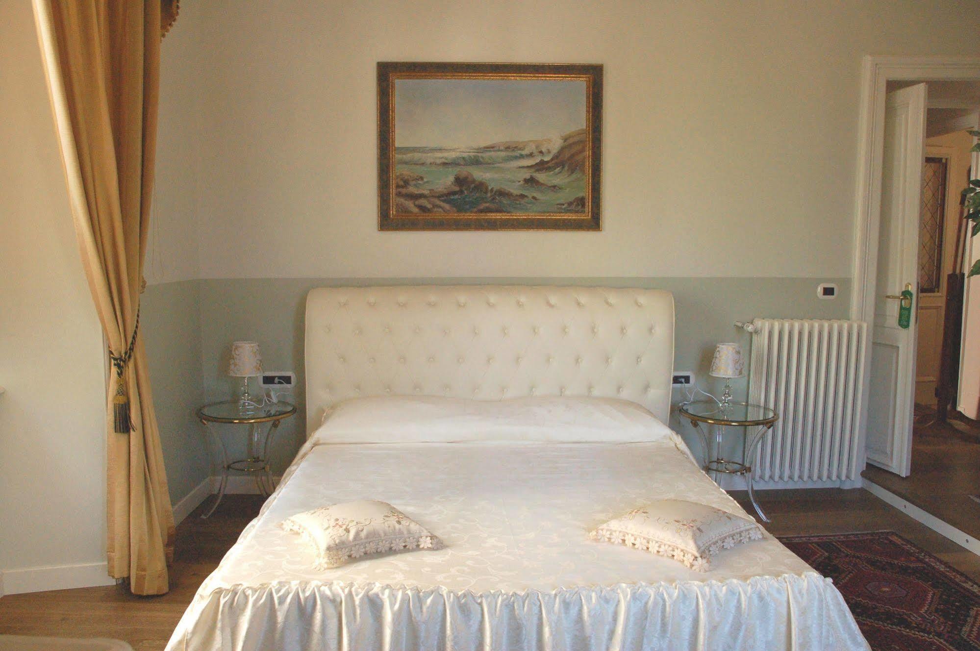 Gasthuis Charme Holidays Colosseum 2*