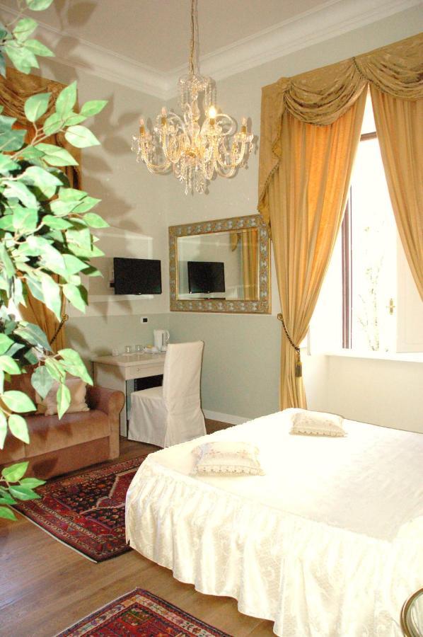Gasthuis Charme Holidays Colosseum 2*